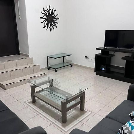 Acogedor Apartamento Vacacional En Plaza Central Apartman San Ignacio  Kültér fotó